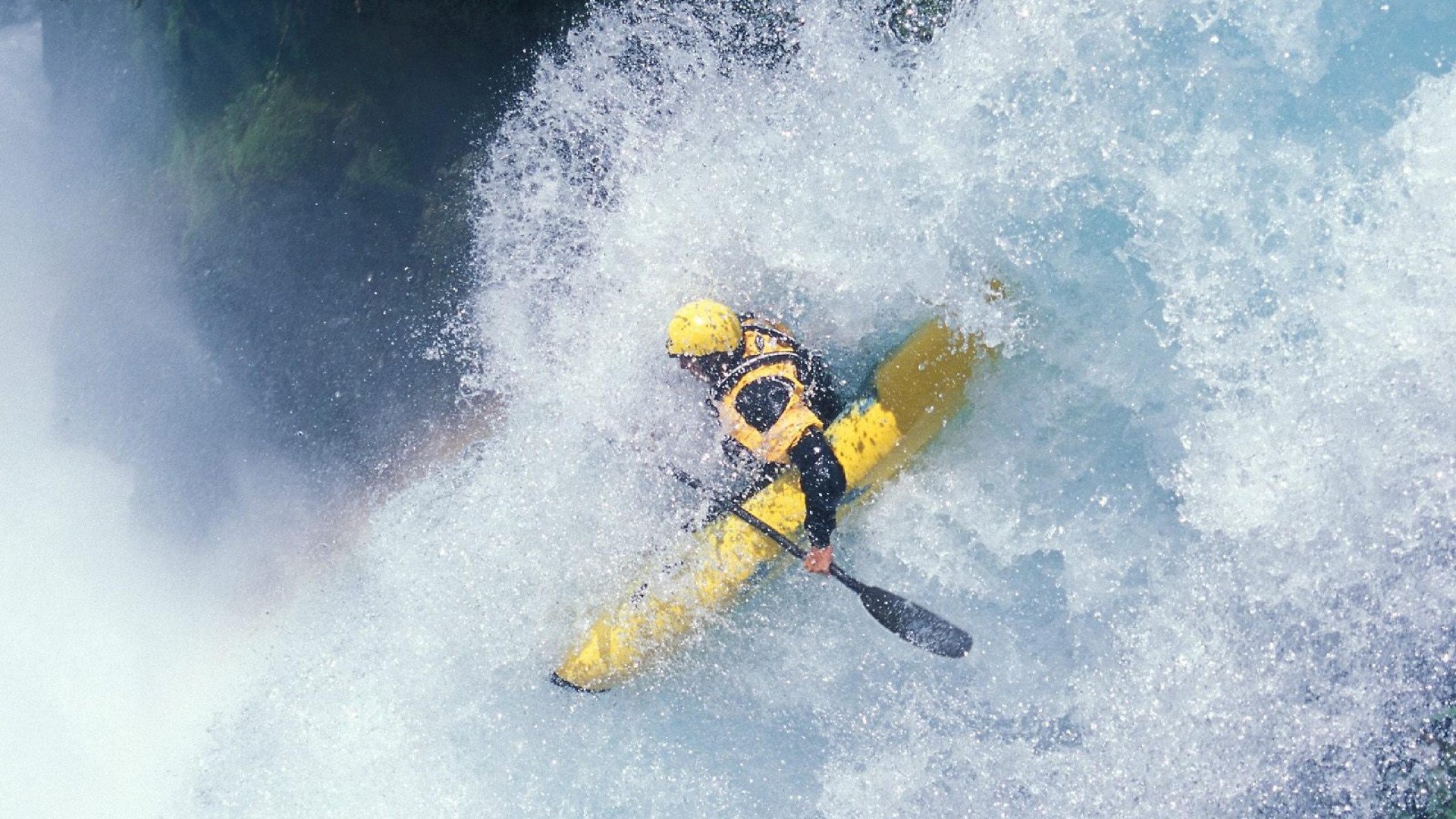 “萨尔·巴赫：南非橄榄球的希望，点燃全队士气”